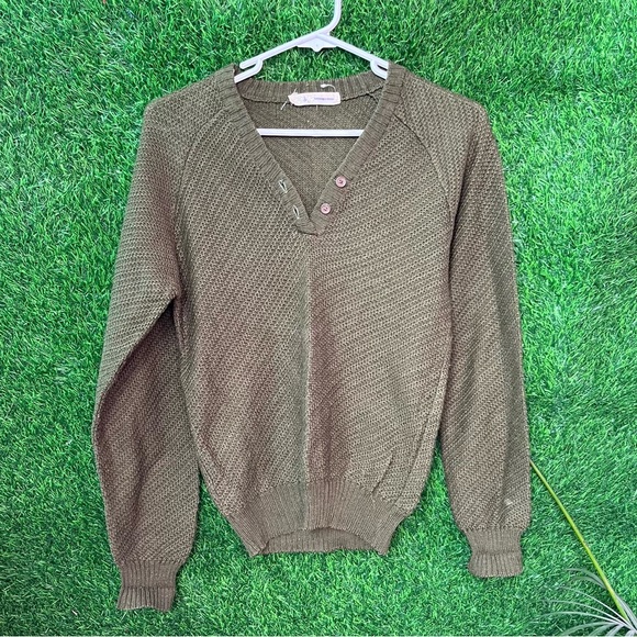 Tops - Buy 3@499🌴bundle up 3 offer me 499/-